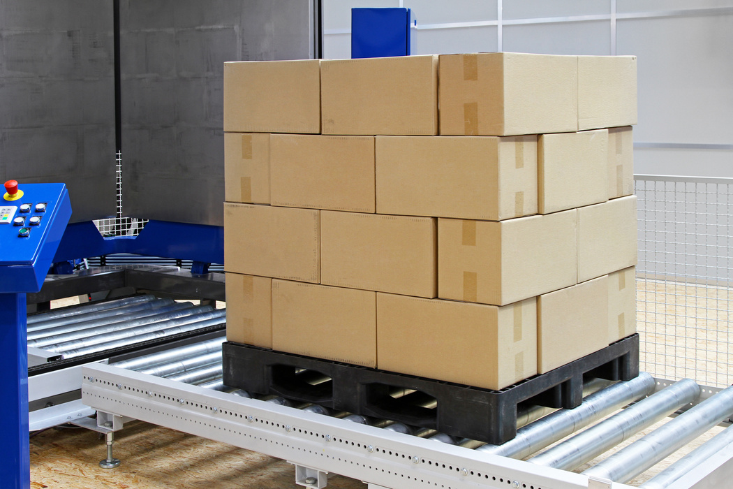 Pallet packer